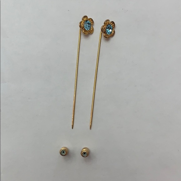 Flower Pins - Picture 4 of 6